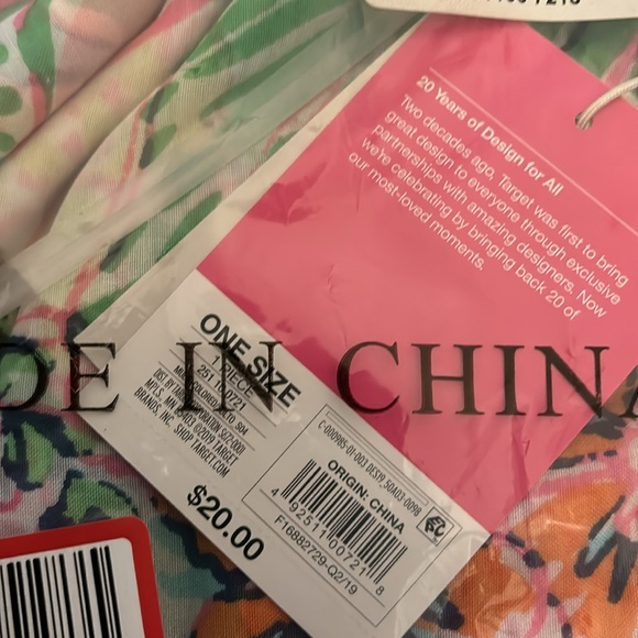 Lilly Pulitzer for Target.  Never opened.  New with tags - Picture 2 of 4